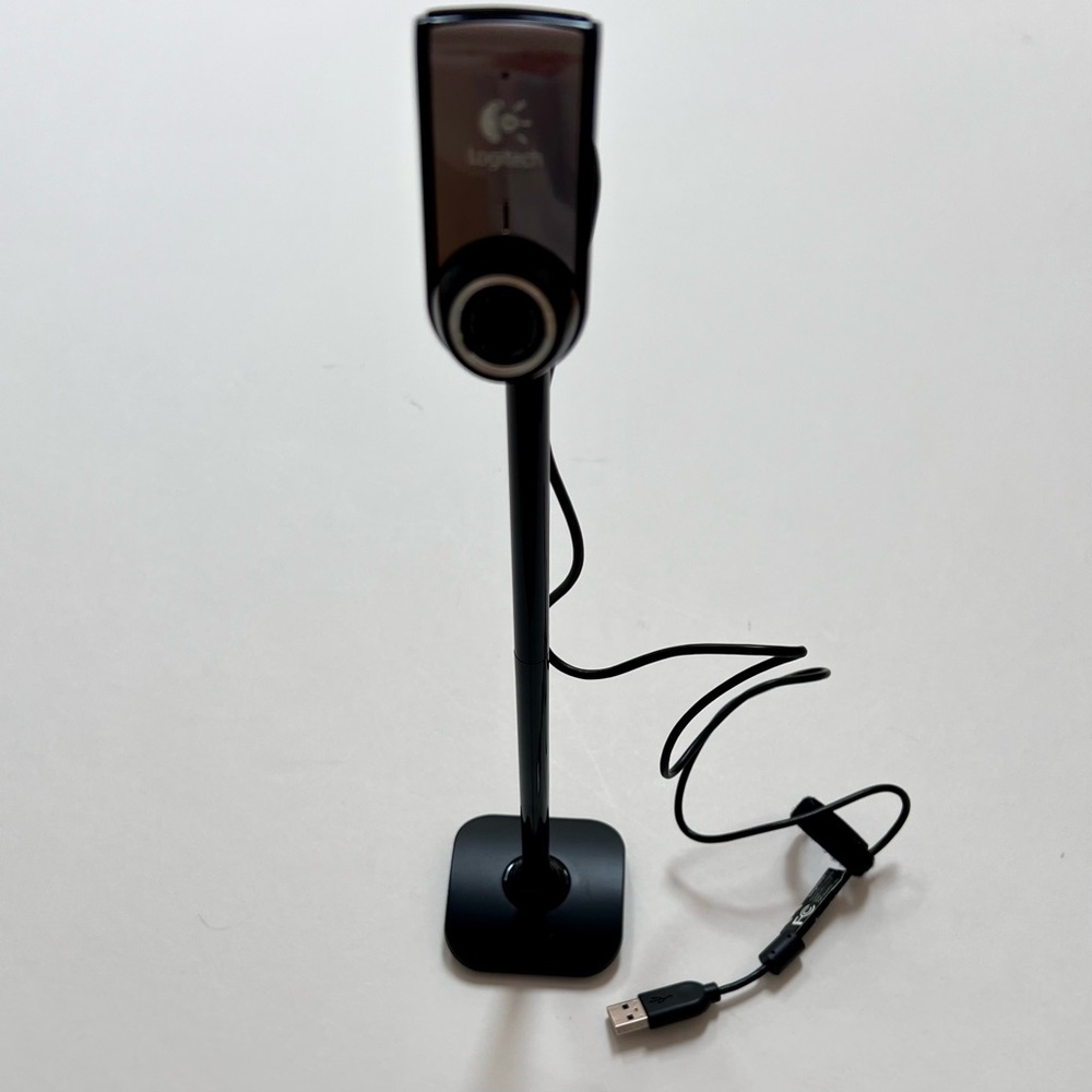Logitech camera - Picture 2 of 9